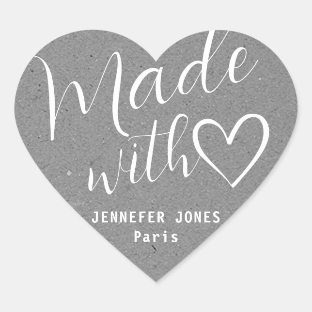 Adesivo Coração Papel Kraft feito com Cinza de caligrafia amorosa (Frente)