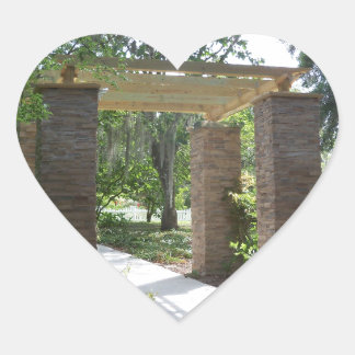 Adesivo Coração pergola no caminho