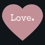 Adesivo Coração Poeira de Amor de Natal Rosa Empoeirado<br><div class="desc">Selo de envelope festivo de Natal elegante ou adesivo de presente com o texto 'Amor' em tipografia elegante e sofisticada em um fundo roxo rosa empoeirado. Perfeito para seus presentes de Natal, envio e pacotes de pequenos negócios festivos. Se precisar de ajuda ou produtos correspondentes, entre em contato conosco através...</div>