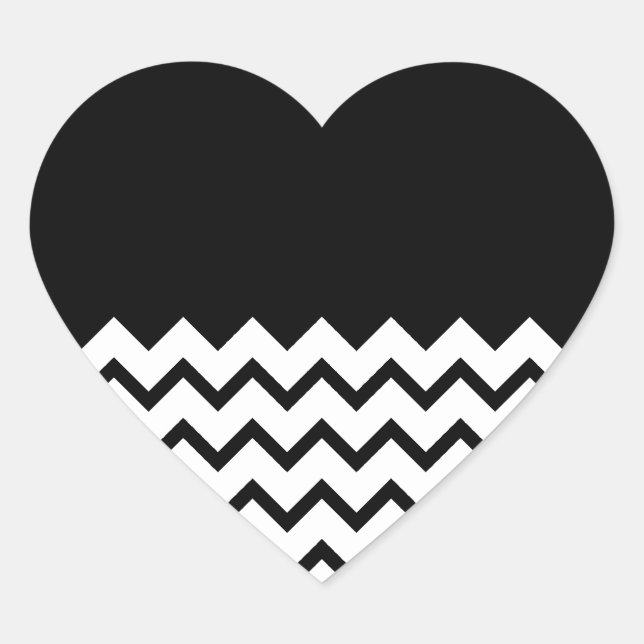 Adesivo Coração Preto e Branco. Parte Zig Zag, Parte Em Preto. (Frente)