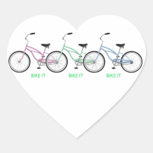 Adesivo Coração Três bicicletas coloridas com as palavras Bicicle