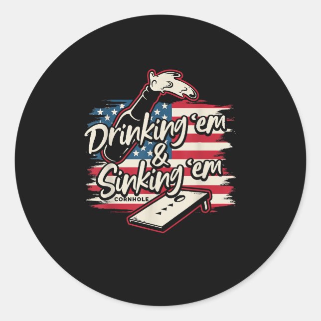 Adesivo Cornhole Bebendo Em Sinking Em 4 de julho (Frente)
