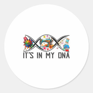 Adesivo Costura Engraçada Quem Faz Colchas Quem Cose Dna H