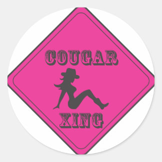 Adesivo Cougar Rosa Cruzando Cowgirl