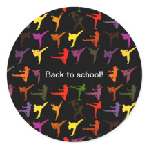 Crianças Karate Chuta Artes Marciais Negras de Vol