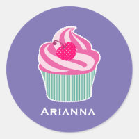 Cupcake rosa personalizado WIth Bolinhas Cherry