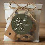 Adesivo Cute Little Heart Wedding Gifts Thank You<br><div class="desc">Modern Wedding Minimal Thank You Gifts Classic favor Round Sticker,  in creative classy script,  cute little heart,  with bride and groom name and wedding date,  olive green theme.</div>