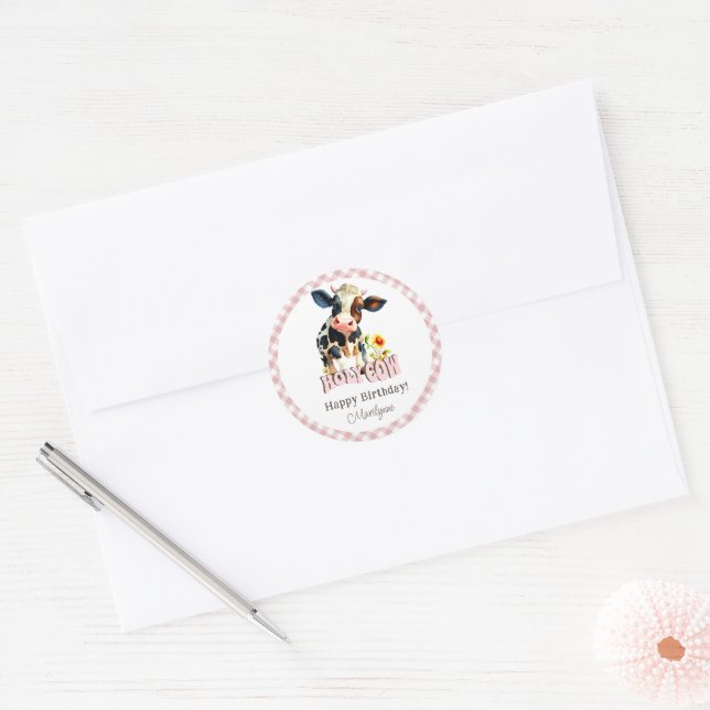 Adesivo de aniversário rosa de vaca sagrada fofa (Envelope)