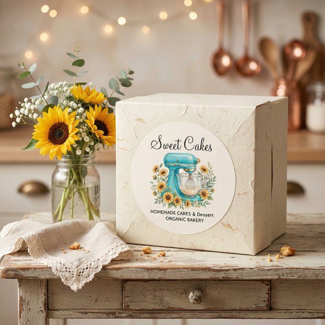 Adesivo de Padaria Personalizado – Mistura de Bate (#bakerydesign #bakingillustration #sunflowerart #watercolorillustration #bakerybranding #stickersdes)