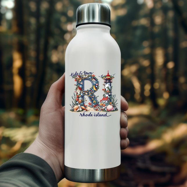 Adesivo de Rhode Island | Design Costeiro Tide & T (Rhode Island Sticker | Tide & Town Coastal Design by PiggyPrint Stickers.)
