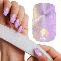 Brilho Roxo Elegante e Floral Metálico