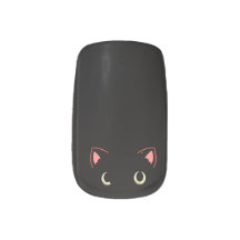 Curioso gato preto