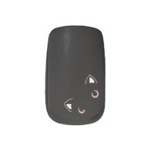 Gato preto curioso