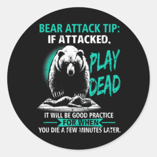 Adesivo Dica de Ataque de Urso de Acampamento Finja Estar
