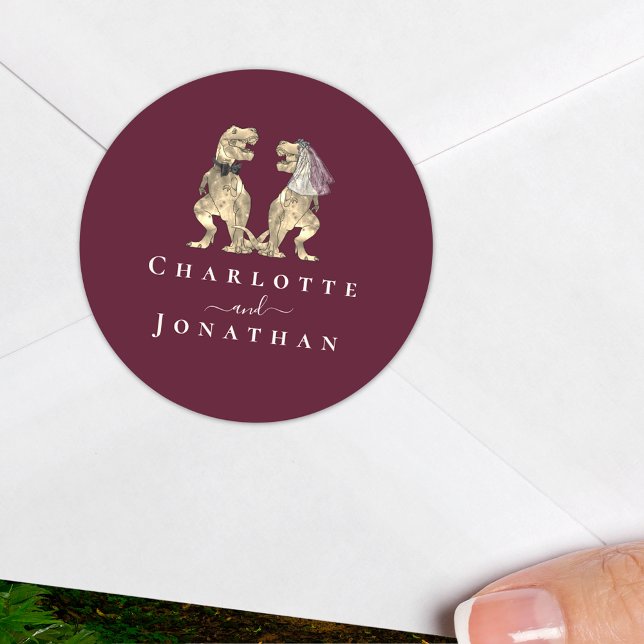Adesivo Dinossauro Casado Borgonha e Creme Personalizado (Dinosaur theme wedding burgundy & cream personalized stickers T-Rex dino bride and groom names)