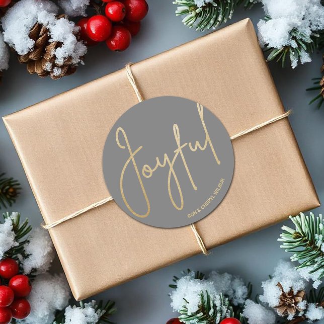 Adesivo Dourado JOYFUL no Natal da Cinza (JOYFUL in gold script on gray  Christmas 3" Round Stickers)