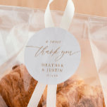 Adesivo Dourado Um Doce Obrigado Favor De Casamento<br><div class="desc">Dourado Elegante Um Doce Obrigado A Vestir Favor De Casamento</div>