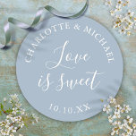 Adesivo Dusty Blue Love É Um Bonito Favor De Casamento<br><div class="desc">O favor de casamento azul e empolgante é o doce adesivo redondo clássico. Projetado por Thisnotme©</div>