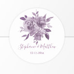 Adesivo Dusty Mauve Floral Rosas Watercolor Casamento<br><div class="desc">Estes adesivos de casamento apresentam rosas de mauve empoeirados, flores e folhagem. Personalize-os com seus nomes e data de casamento. Estes adesivos são ideais para serem usados como adesivos de sela de envelope ou para decorar favores de casamento. Estes autocolantes fazem parte de uma coleção que inclui artigos de papelaria...</div>