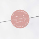 Adesivo Dusty Pink Rose Elegant Wedding Return Address<br><div class="desc">Um adesivo elegante preto e branco com seus nomes e endereço de retorno.</div>