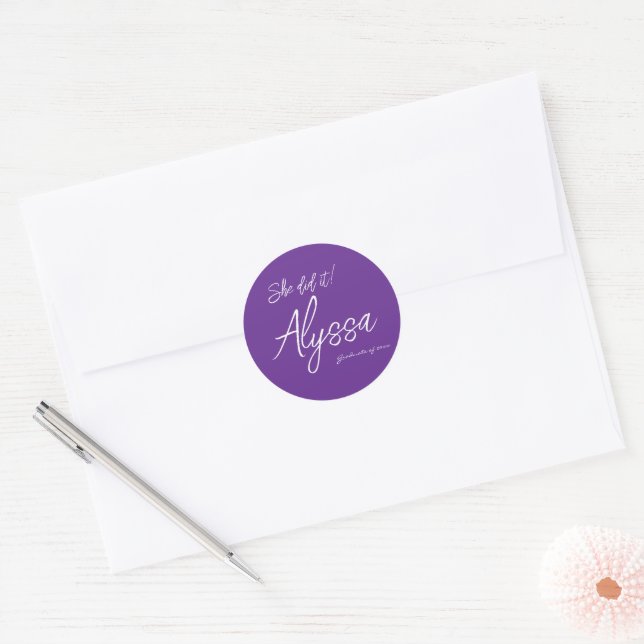Adesivo Elegant Purple Graduation Party She Did It (Envelope)