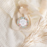 Adesivo Elegante Blush Bohemian Floral Chá de panela<br><div class="desc">Nossa coleção "Bohemian Elegant Floral" apresenta lindos florais brancos e leves, com folhagem seca e farta em vários fundos pastéis, emparelhados com um roteiro elegante para todas as suas informações pessoais. Temos a certeza de que vai adorar misturar e combinar diferentes itens desta coleção. Verifique se há mais itens desta...</div>
