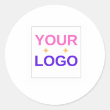 Empregado comercial de loja de empresas personaliz
