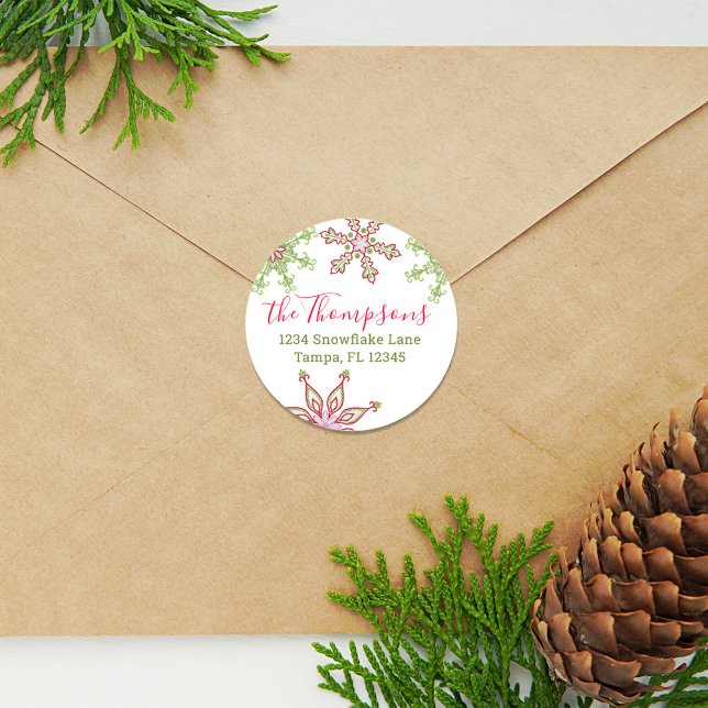 Adesivo Endereço de Devolução de Natal Flocos de Neve Colo (Whimsical red and green Christmas snowflake circle return address label. )