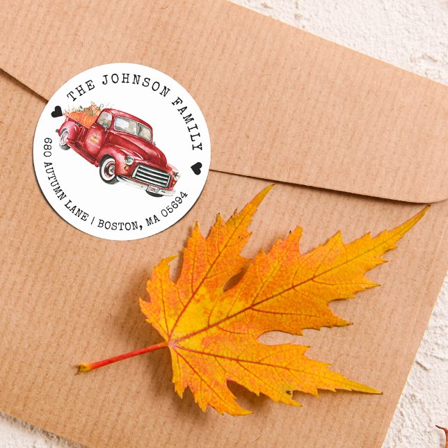 Adesivo Endereço de Remessa das Abóboras do Caminhão Verme (Red Truck Pumpkins Return Address Classic Round Sticker)