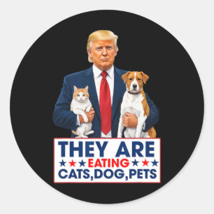 Adesivo Engraçado que eles estão comendo os cachorros os g