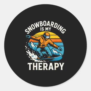 Adesivo Esquiar no gelo é terapia retro montanha snowboard