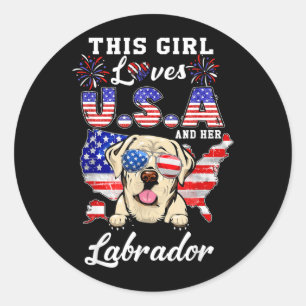 Adesivo Essa Garota Ama EUA e Cachorro 4 de Julho Labrador