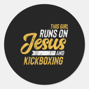 Adesivo Essa Garota Funciona Com Jesus E Kickboxing