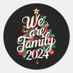 Adesivo Estamos no Natal da Família 2024 Matando Pajama
