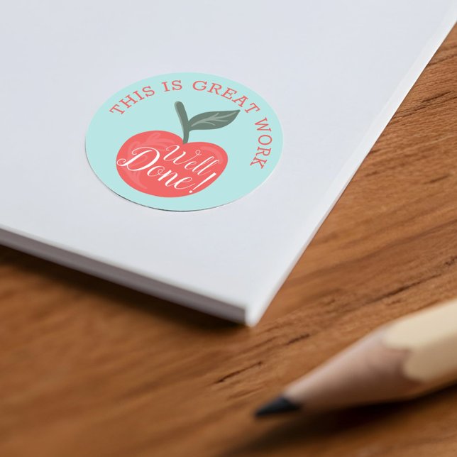 Adesivo Este É Um Trabalho Excelente, Bom Professor De App (This Is Great Work, Well Done Red Apple Teacher Classic Round Sticker)