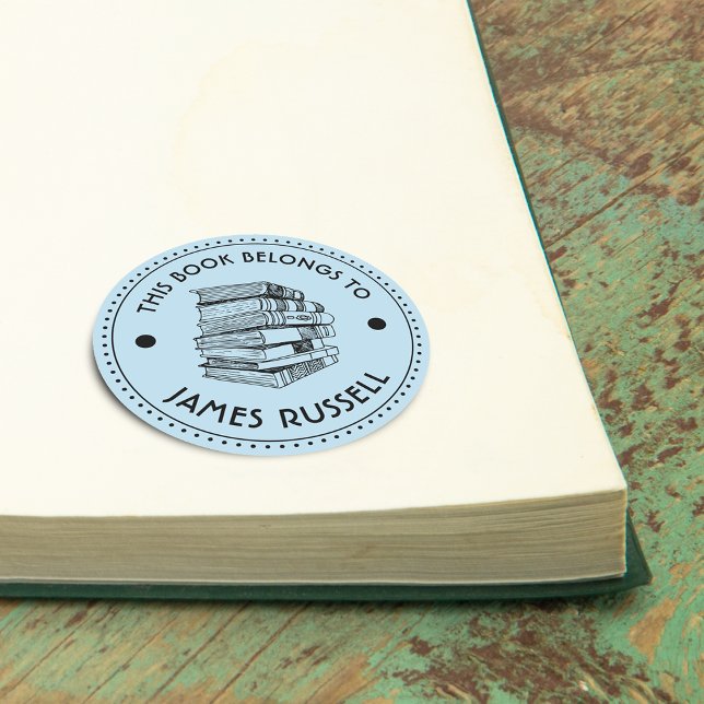 Adesivo Este Livro Pertence A Personalizado (This Book Belongs To Personalized Classic Round Sticker)