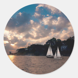 Adesivo EUA, Massachusetts. Vela ao pôr do sol