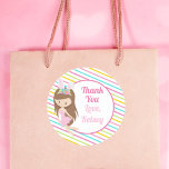 Adesivo Fada De Aniversário De Páscoa Bonita Obrigado<br><div class="desc">Festa de Felz pascoa bonita favorece o obrigado que você cola com uma linda fada de menina. Um presente de crianças adoráveis para uma criança morena que ama fadas que vestem orelhas de coelhinho rosa bonito. Personalize com seu próprio texto para uma caçada de ovos ou festa de aniversário de...</div>
