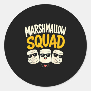 Adesivo Família de marshmallow fazendo s'mores ao redor da