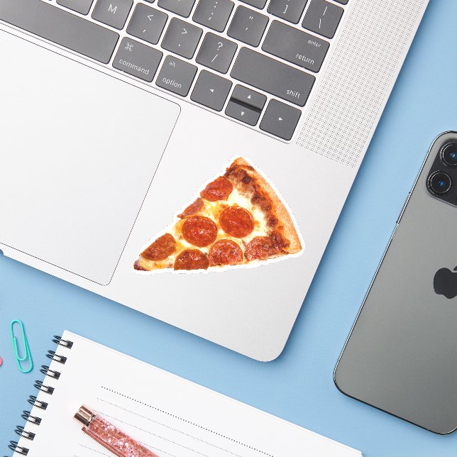 Adesivo Fatia de pizza de pepperoni clássica derretida do  (Notebook com iPhone)