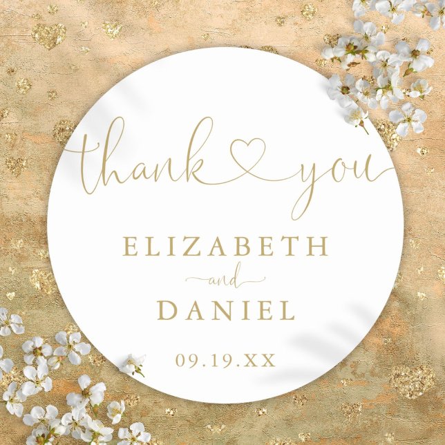 Adesivo Favor de casamento Obrigado com letra de coração d (Modern Gold Heart Script Thank You Wedding Favor Classic Round Sticker)