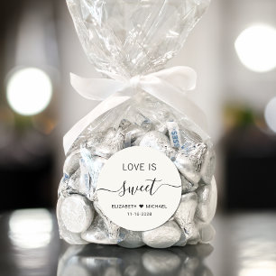 Adesivo Favor de Noivado Love Is Sweet Cream