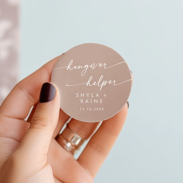 Adesivo Favor do Auxiliar de Taupe Neutro Boho Chic (Boho Chic Neutral Taupe Hangover Helper Favor Classic Round Sticker)