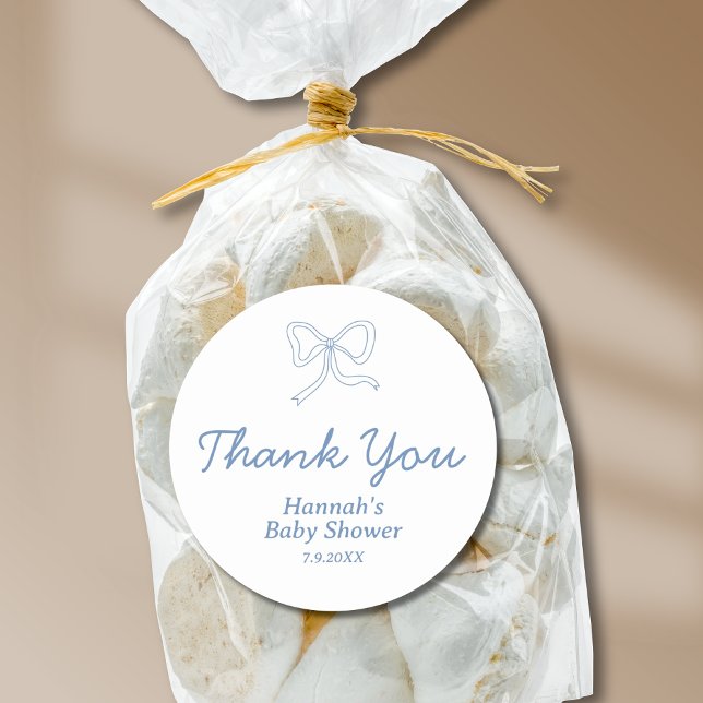 Adesivo Favor do Chá de fraldas de Fita Azul Personalizado (Personalized Blue Bow Ribbon Baby Shower Favor Classic Round Sticker
)