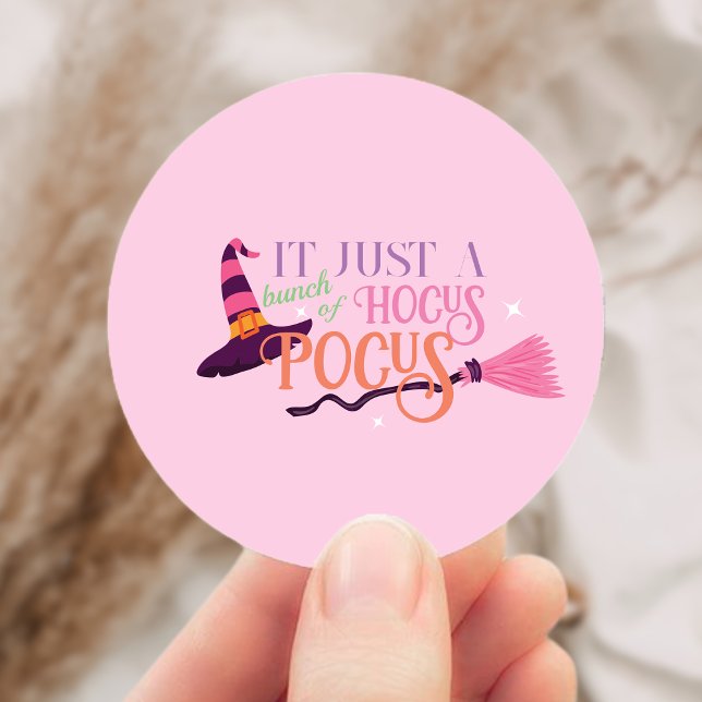 Adesivo Feiticeira Rosa Fresca Fresca Enfrentando Chapéu d (Cute Fun Pink Witch Hocus Pocus Halloween Hat Classic Round Sticker)