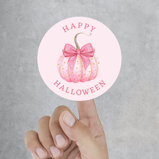 Adesivo Feliz Halloween Laço Cor-de-rosa Coquette Abóbora (Happy Halloween Pink Coquette Bow Pumpkin Classic Round Sticker
)