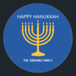 Adesivo Feliz Hanukkah Menorah<br><div class="desc">Pau clássico redondo feliz Hanukkah Menorah</div>