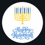 Adesivo Feliz Hanukkah Menorah<br><div class="desc">Feliz Hanukkah Menorah Clássico,  paleta redonda. Escolha o tamanho do adesivo no menu de opções.</div>