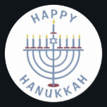 Adesivo Feliz Hanukkah Menorah<br><div class="desc">Estes adesivos bonito têm uma menorah e as palavras "Feliz Hanukkah". Consulte os convites de festas correspondentes aqui: https://www.zazzle.com/hanukkah_party_funny_whole_latke_fun_invitation-256781977102628379</div>