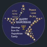 Adesivo FELIZ HANUKKAH Personalizada<br><div class="desc">Na moda azul e dourado personalizados adesivos HANUKKAH para desejar a sua família e amigos um Hanukkah feliz. A design mostra texto que diz HAPPY HANUKKAH em tipografia branca no centro, com PEACE, LOVE & JOY em tipografia dourada em um canto, e também escrito em HEBREW no outro canto. Isto...</div>